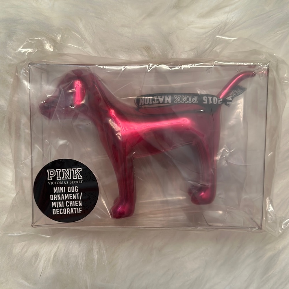 Victoria’s Secret 2015 PINK dog ornament/car mirror hanger